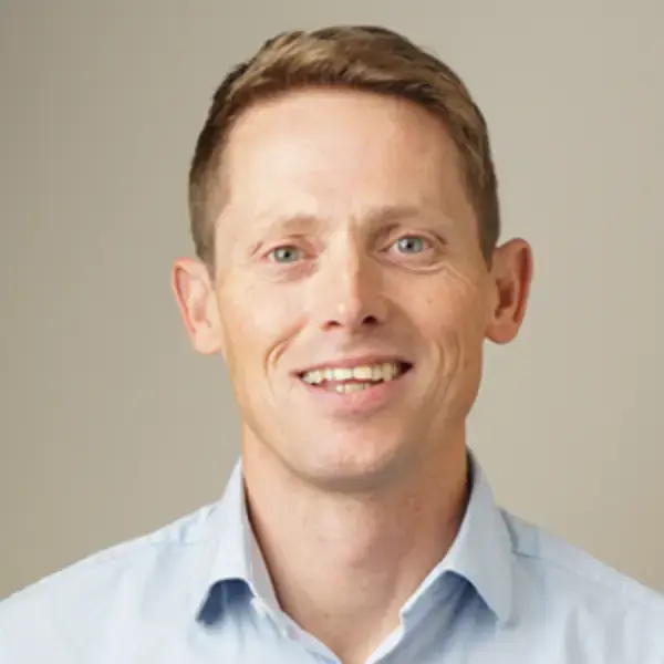 Dr Adrian Curtis